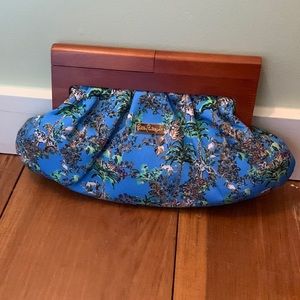Lilly Pulitzer Safari clutch new without tags.